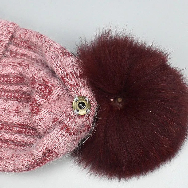 OPULA FOXY WOOL BEANIE