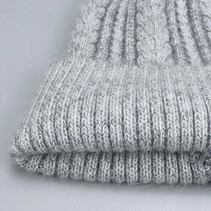 OPULA FOXY WOOL BEANIE