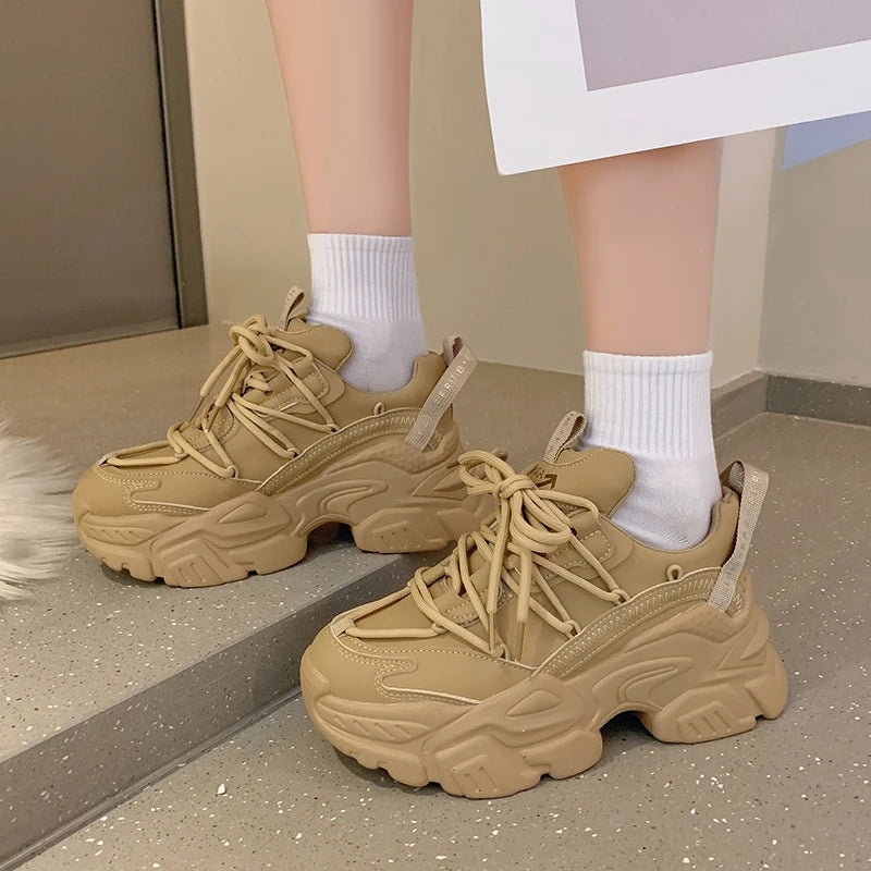 STAR DESIGN PLATFORM SNEAKERS