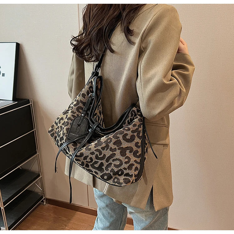LEOPARD CROSSBODY TOTE BAG