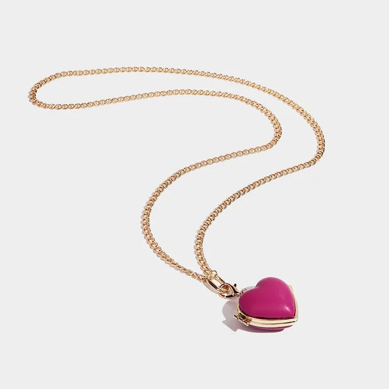 OPULA FEMME CHAIN LIPSTICK BAG