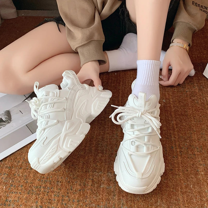 STAR DESIGN PLATFORM SNEAKERS
