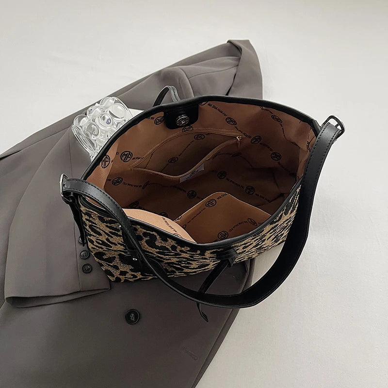 LEOPARD CROSSBODY TOTE BAG