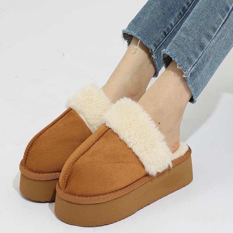 FLUFFY CASUAL SLIPPERS