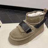 UMG FLUFFY BOOTS